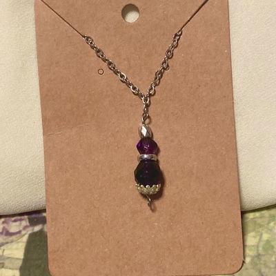Sophie’s amethyst necklace-sophie baek-bridgerton 