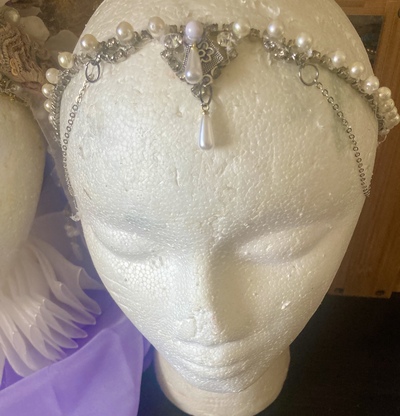 Elizabeta Pearl Headdress— Dracula A Love Tale