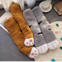 Cozy cat paw floor socks - Thumbnail 6