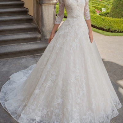 Charming off white wedding dresses,3/4 sleeves bridal dresses,lace a line wedding dress with long train,2011