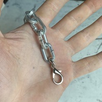 Hard chain wristband - Thumbnail 2
