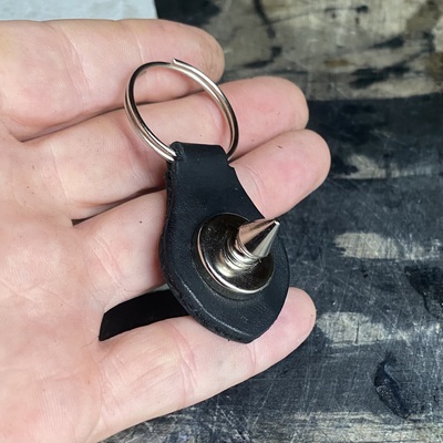 Spike-slapper Keychain