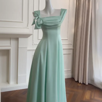 New style mint green square long prom dresses