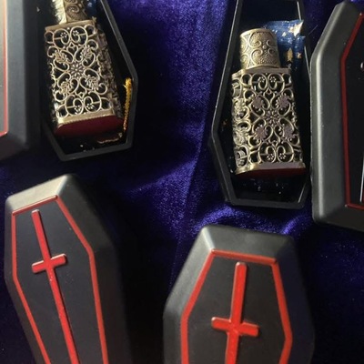 Dracula love tale perfume oil 