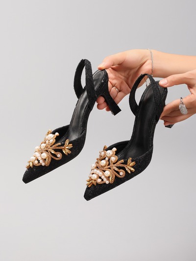 Elegant pearls and rhinestones pointed-toe slingback heels