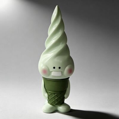 Arttoy by hariken "shoftroll melon green ed." 
