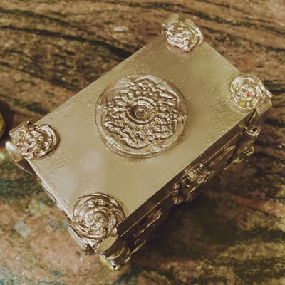 Dracula love tale music box—handmade, plays music 