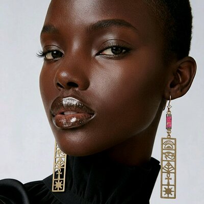 Pink royalty earrings 