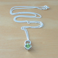 BOXED GIFT SET/Sterling Silver Peridot & Cz Gemstone Pendant & Chain/Peridot Necklace/Peridot Jewellery/Peridot Jewelry/August Birthstone/UK - Thumbnail 3