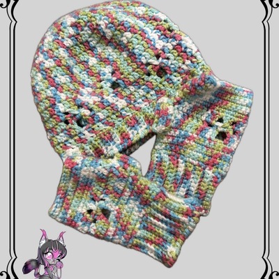 Matching paws beanie and fingerless gloves 