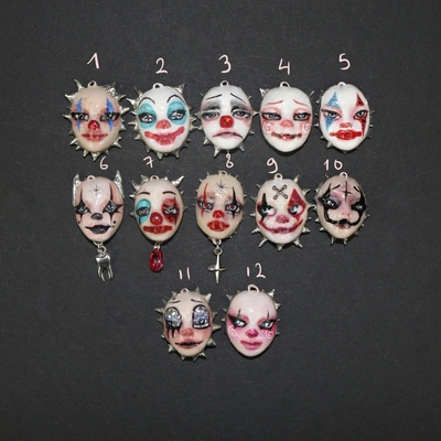 Clown dollface chokers