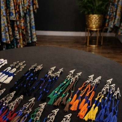 Mix & match fringes w/ clips  - Thumbnail 1