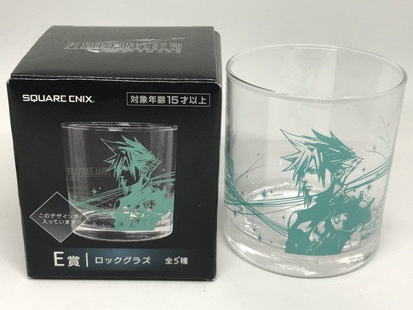 FINAL FANTASY 7 REMAKE "GLASS"