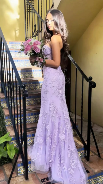 Elegant Sleeveless Lilac Mermaid Lace Prom Dresses Evening Dresses