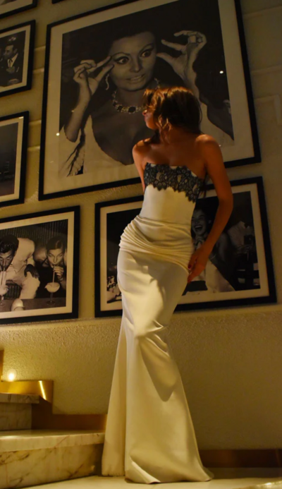 Mermaid Strapless Ivory Satin Pleated Lace Evening Dresses