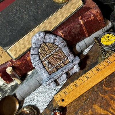 "castle's keep" fairy door