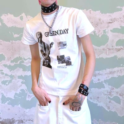 Green day vintage graphic tee