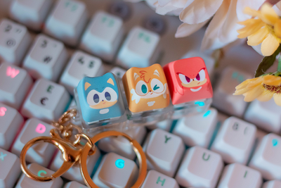 Fast! Clicky light charm