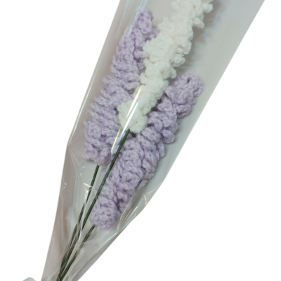 Single‑stem lavender trio