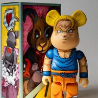 Custom Bearbrick 400% by Dhani Barragan "Goku SSJ"  - Thumbnail 6