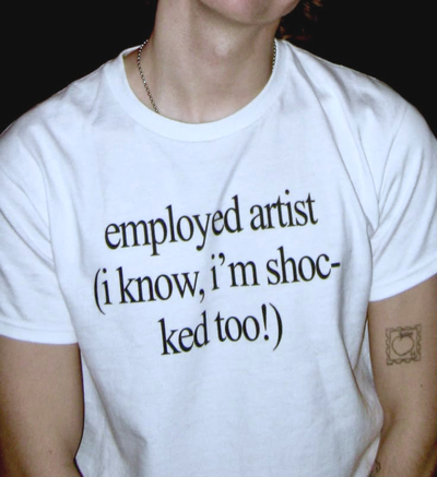 Free Shipping-EMPLOYED ARTIST TEE