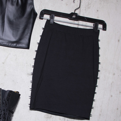 Kinetic skirt - Thumbnail 1