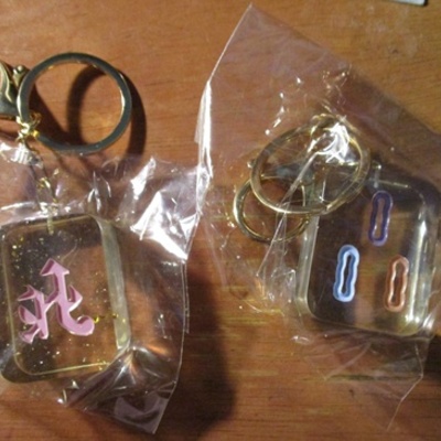 Glitter mahjong keychains