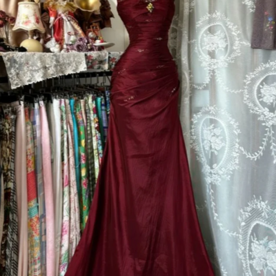 Vintage halter wine red satin beaded ruched mermaid prom dress