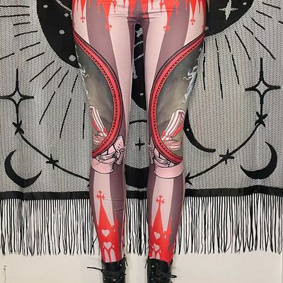 Leggings 'our doors are always open'