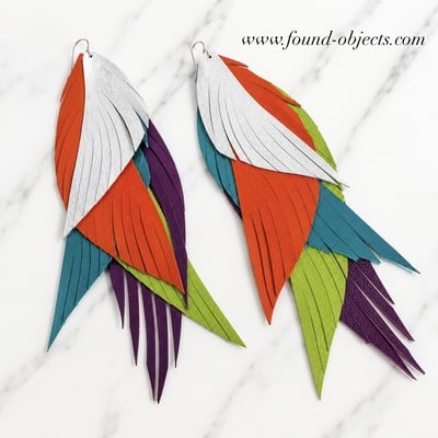 Birds of a feather (bold)