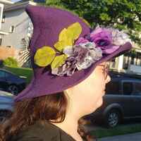 Whispering Poison Floral Hat - Thumbnail 1
