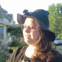 Iridescent Butterflies Floral Hat - Thumbnail 2