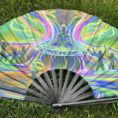 The untz festival 2026 bamboo hand fan