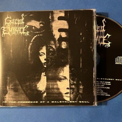 Gored embrace - in the presence of a malevolent soul (cd)
