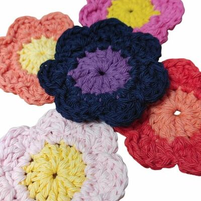 Flower scrubby