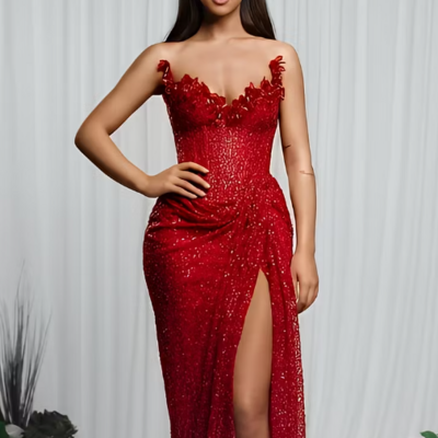 Elegant strapless sleeveless red sequin prom dress with high split pleated