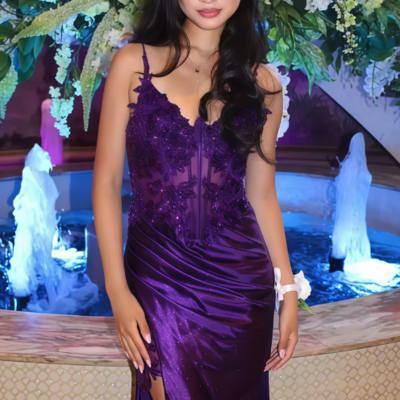 A line purple v-neck appliques lace prom dress with side slit