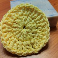 Crochet Make up disk - Thumbnail 4