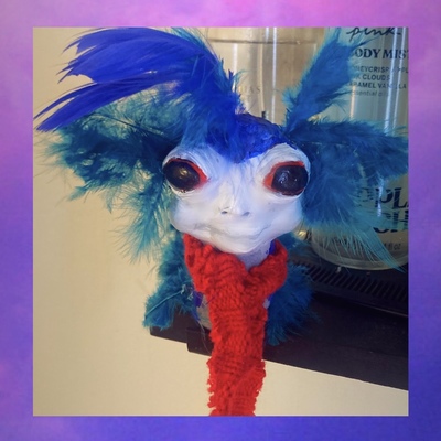 ‘ello labyrinth inspired cute worm shoulder puppet