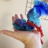 ‘Ello Labyrinth inspired cute worm shoulder puppet - Thumbnail 3