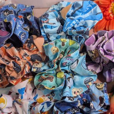 Reversible satin srunchies
