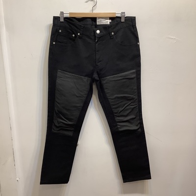 Peel & lift patched black pants 