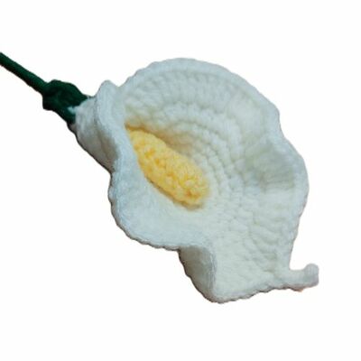 Crochet calla lily stem