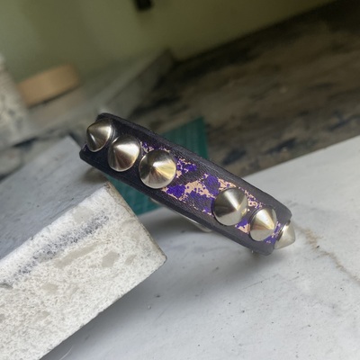 Premade nightshade small standard cones wristband