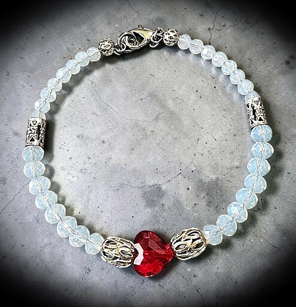  "SW" Crystal Passions Red Heart Bling Memory Wire Bracelet