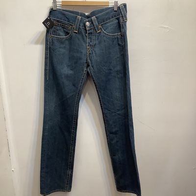 Levi's red 2002 aw
