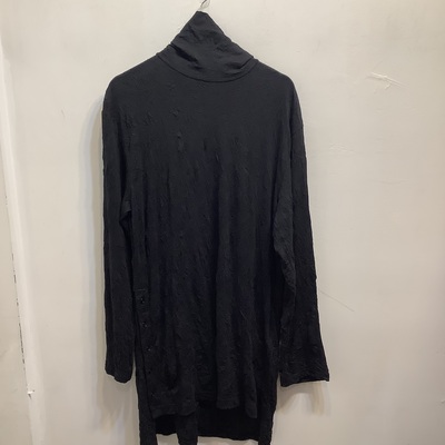 Ground y black highnecked over sized top 
