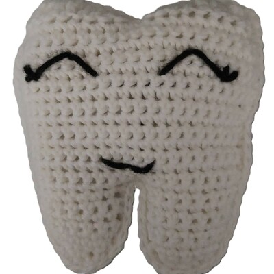 Tooth fairy pillow – handmade crochet pillow with pocket