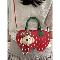 Strawberry-shaped crossbody bag - Thumbnail 3