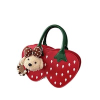 Strawberry-shaped crossbody bag - Thumbnail 6